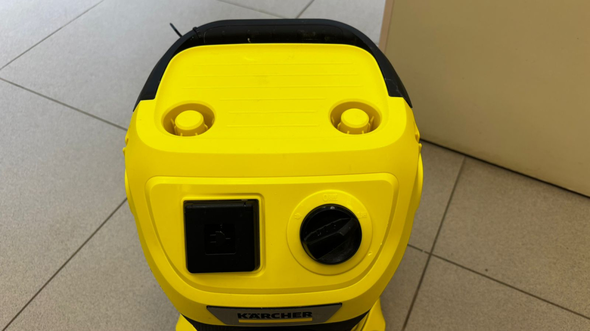 Пылесос Karcher WD 3 P