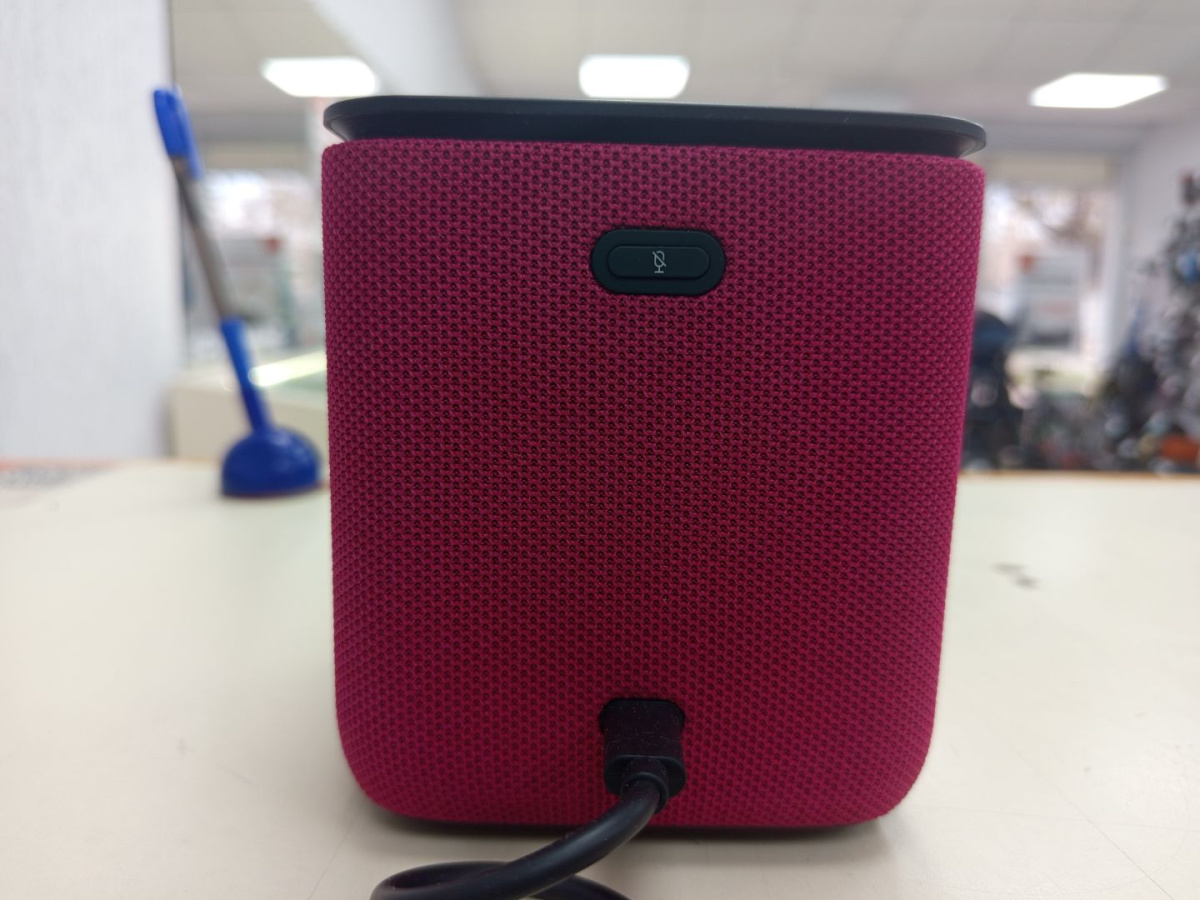 Умная колонка Яндекс Станция Миди