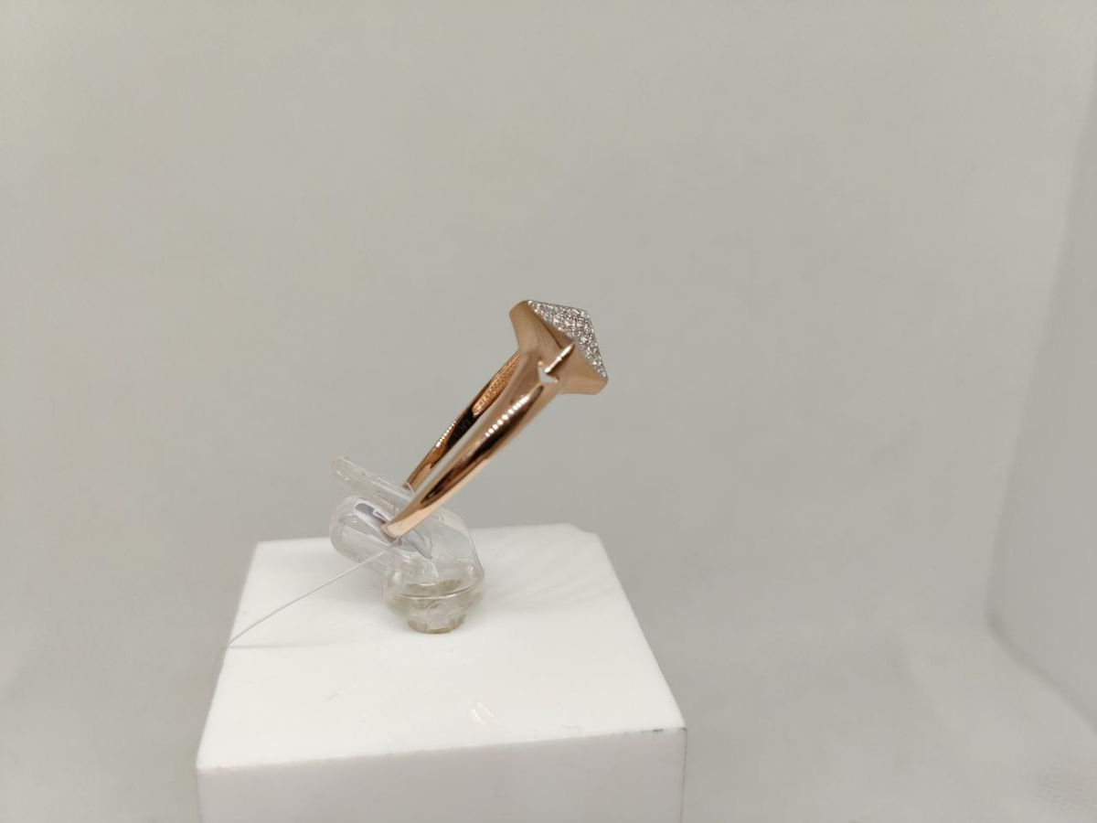 КОЛЬЦО С КАМНЯМИ (Au 585)