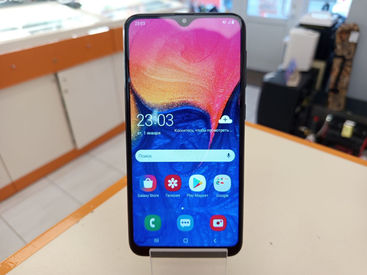 Смартфон Samsung Galaxy A10 2/32