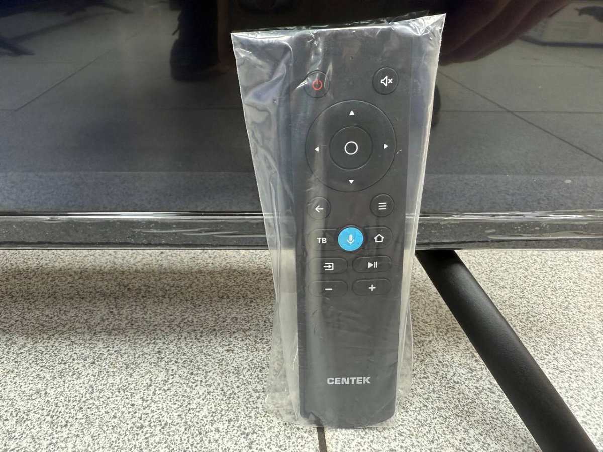 LED Телевизор Centek CT-8843 SM