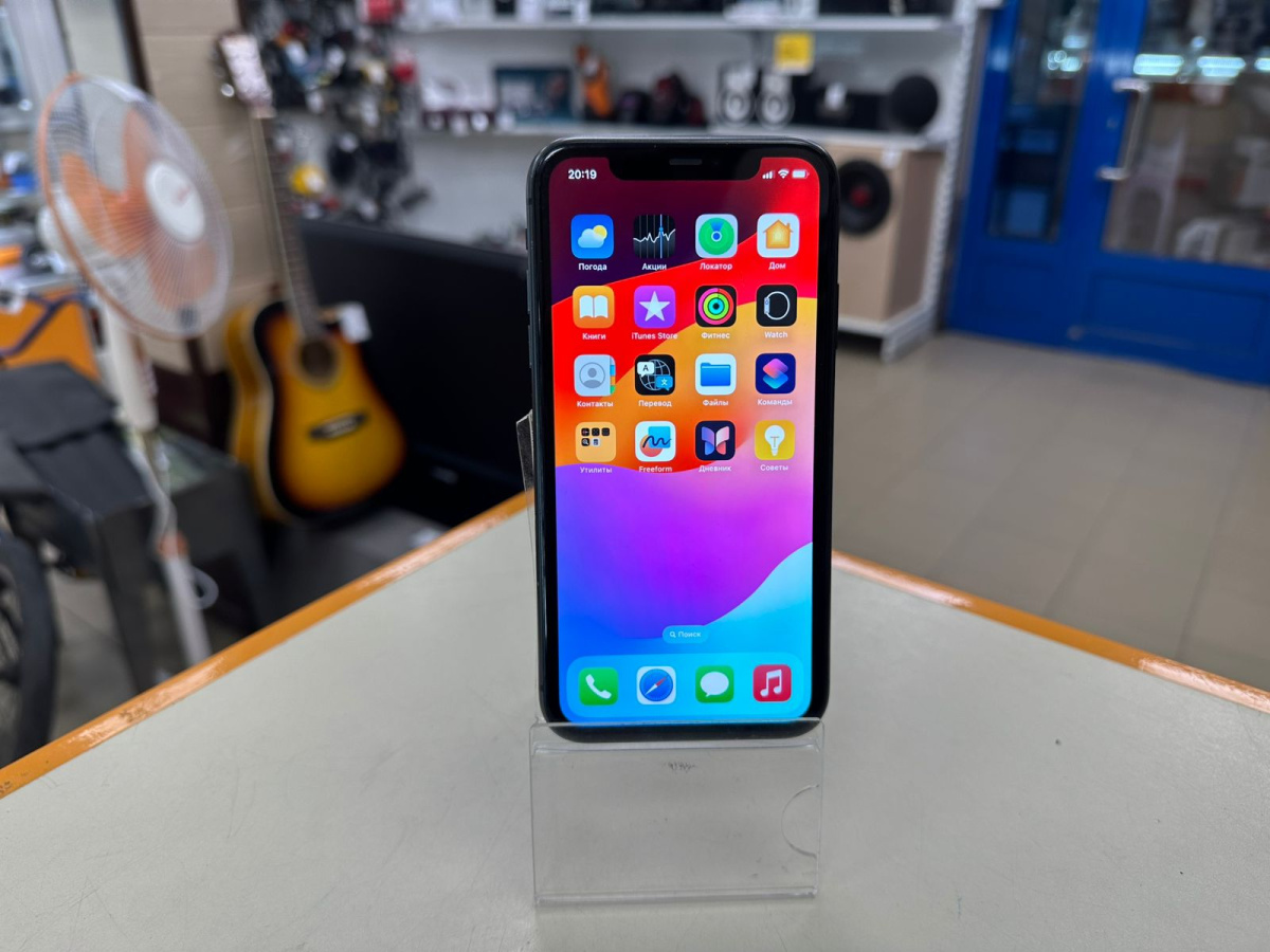 Смартфон Apple iPhone 11 128Gb
