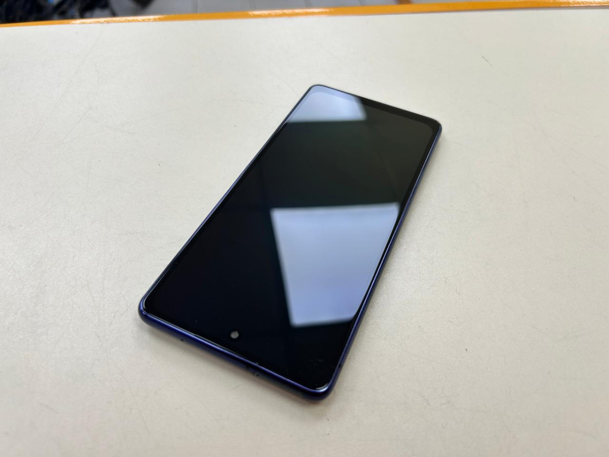 Смартфон Samsung Galaxy S20 FE 8/256