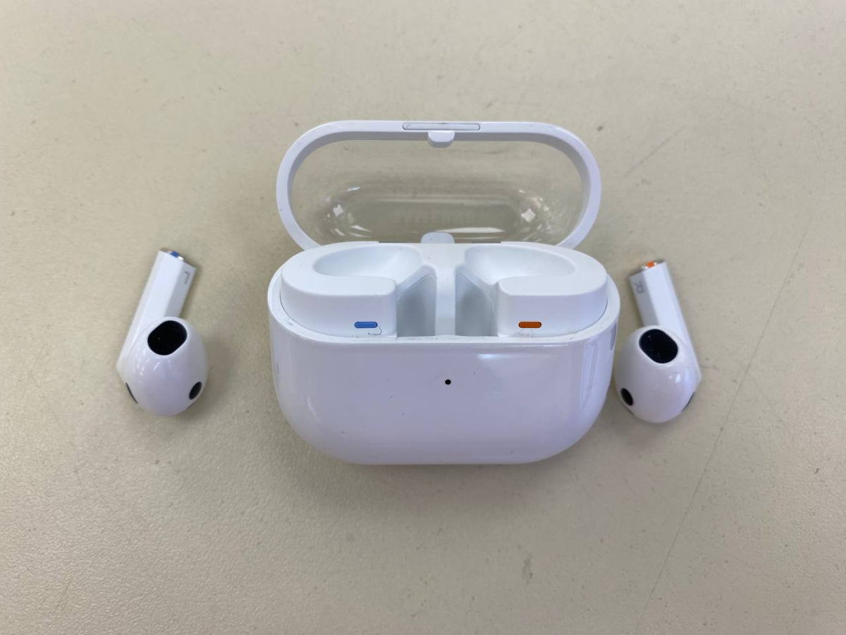 Наушники беспроводные Samsung BUDS 3