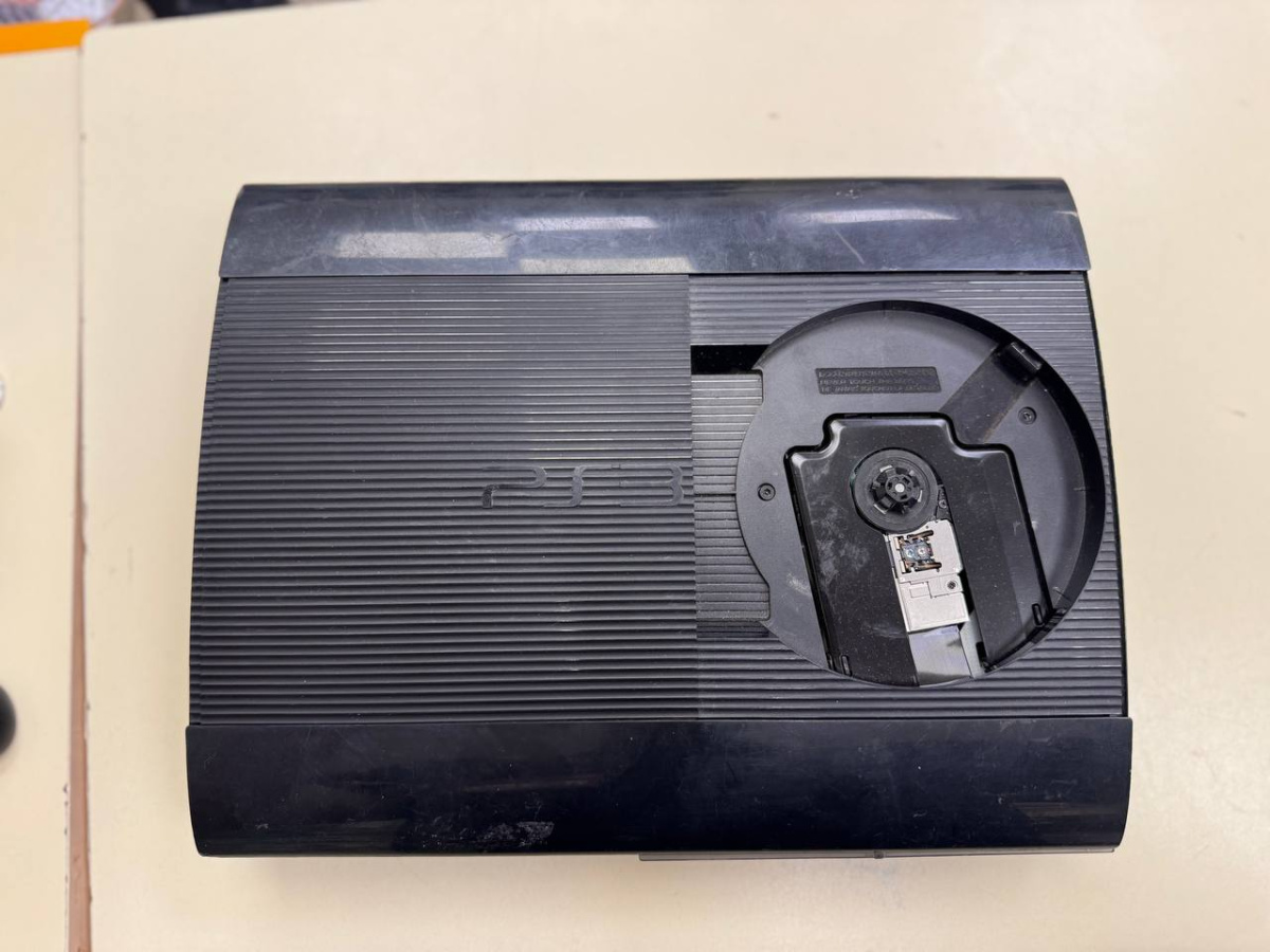 Игровая приставка PlayStation 3 Super Slim 500GB