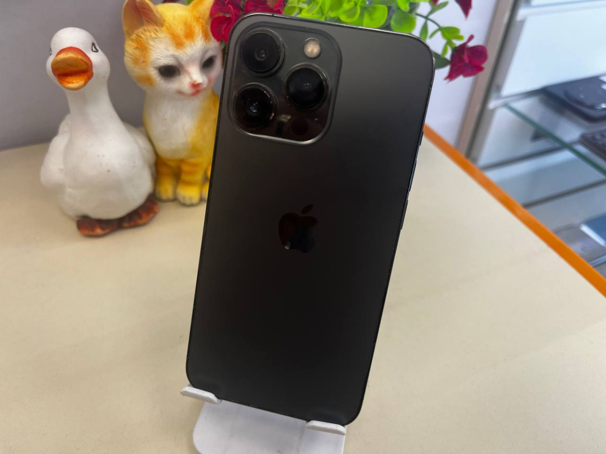 Смартфон Apple iPhone 13 Pro 128Gb
