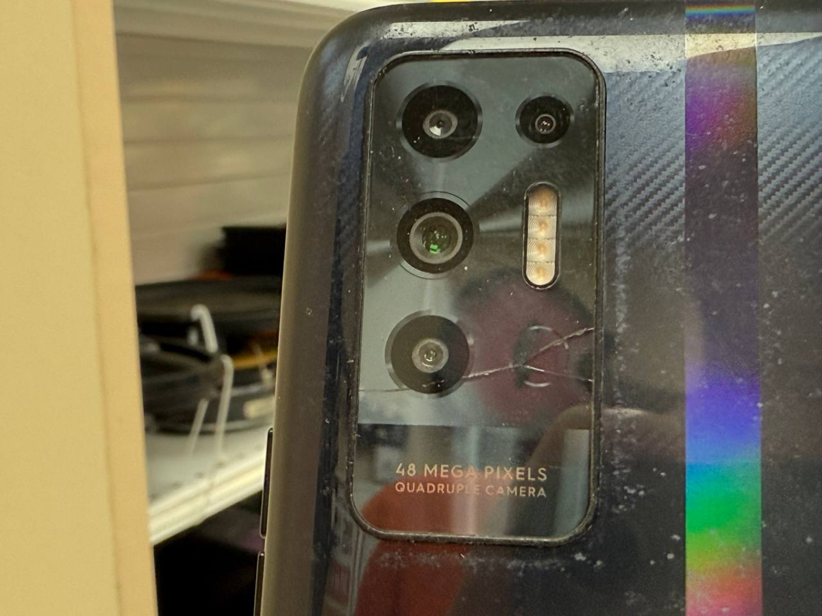 Смартфон Tecno Pova 2 4/64