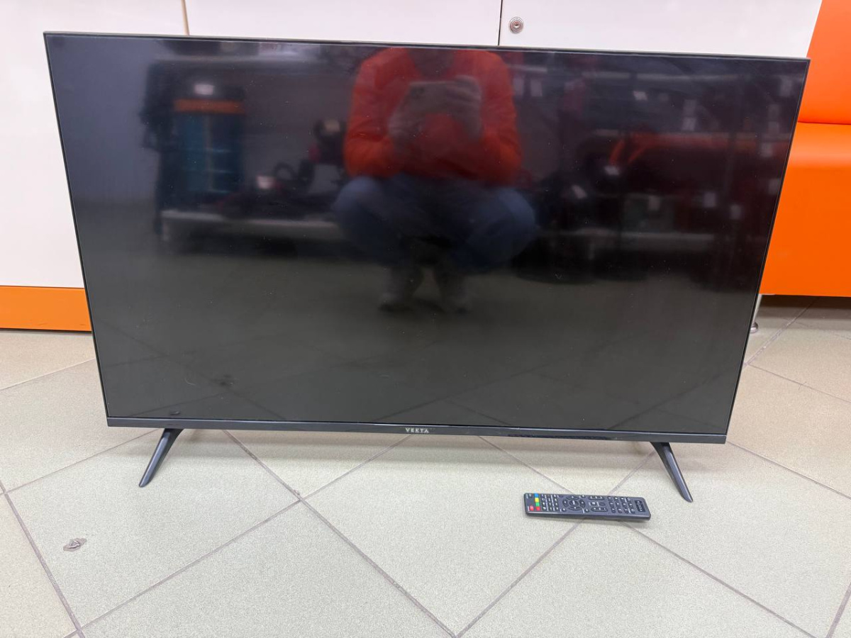 LED Телевизор Vekta 43SF4850BS
