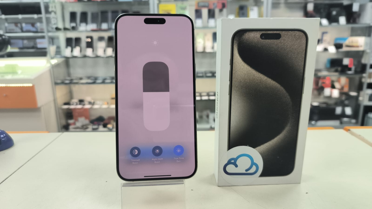 Смартфон Apple iPhone 15 Pro Max 256Gb