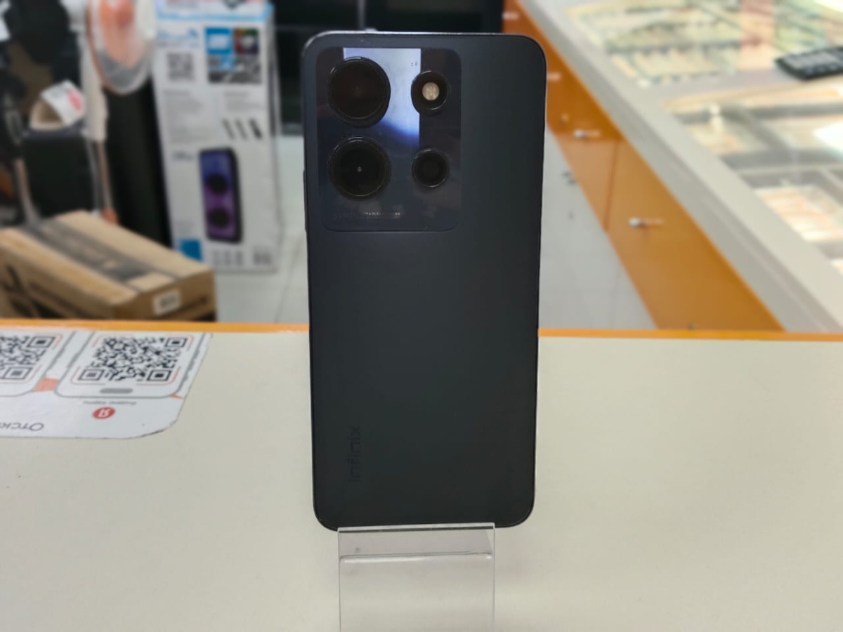 Смартфон Infinix Note 30i 8/256
