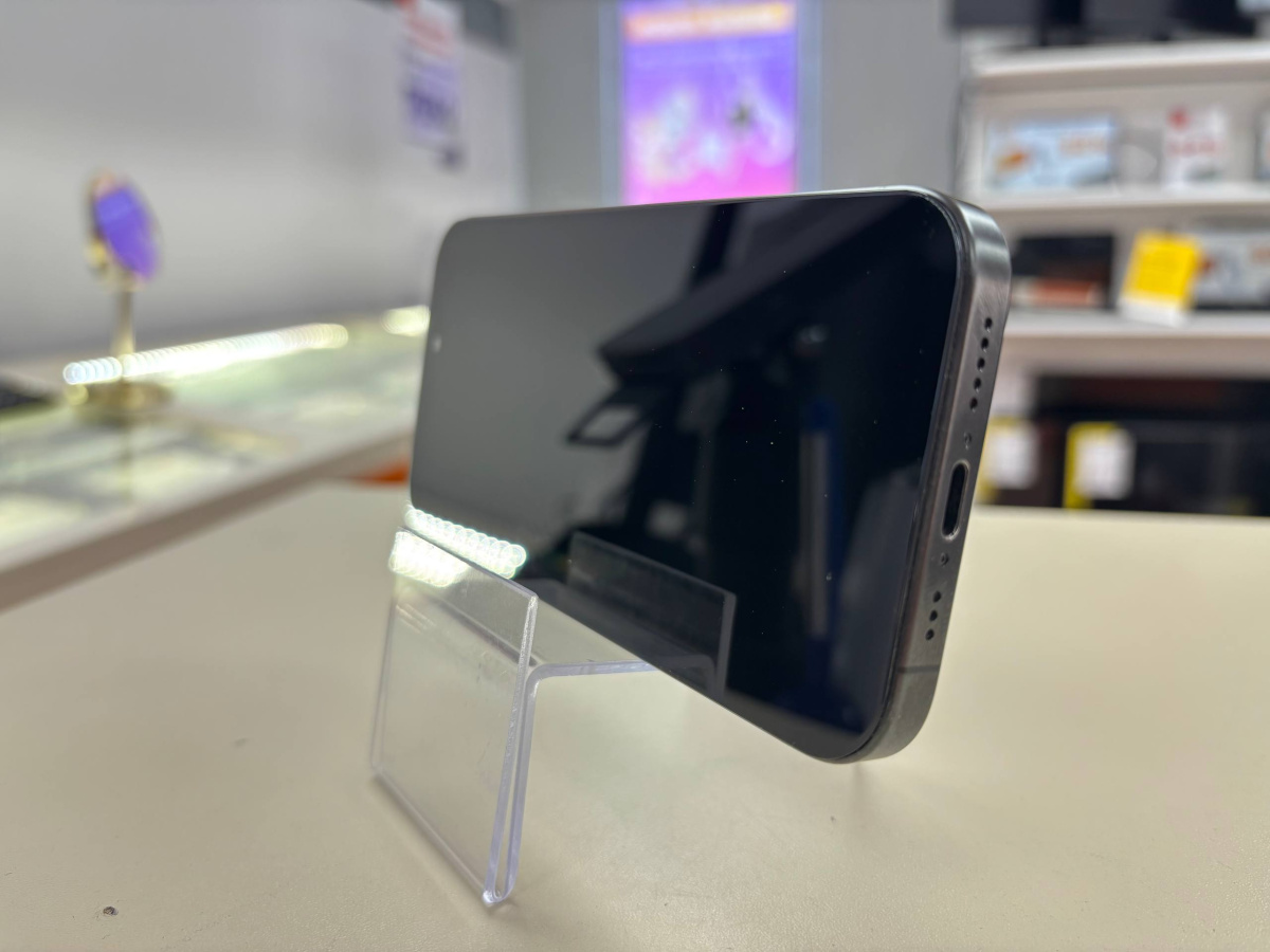 Смартфон Apple Iphone 15 Pro 128Gb