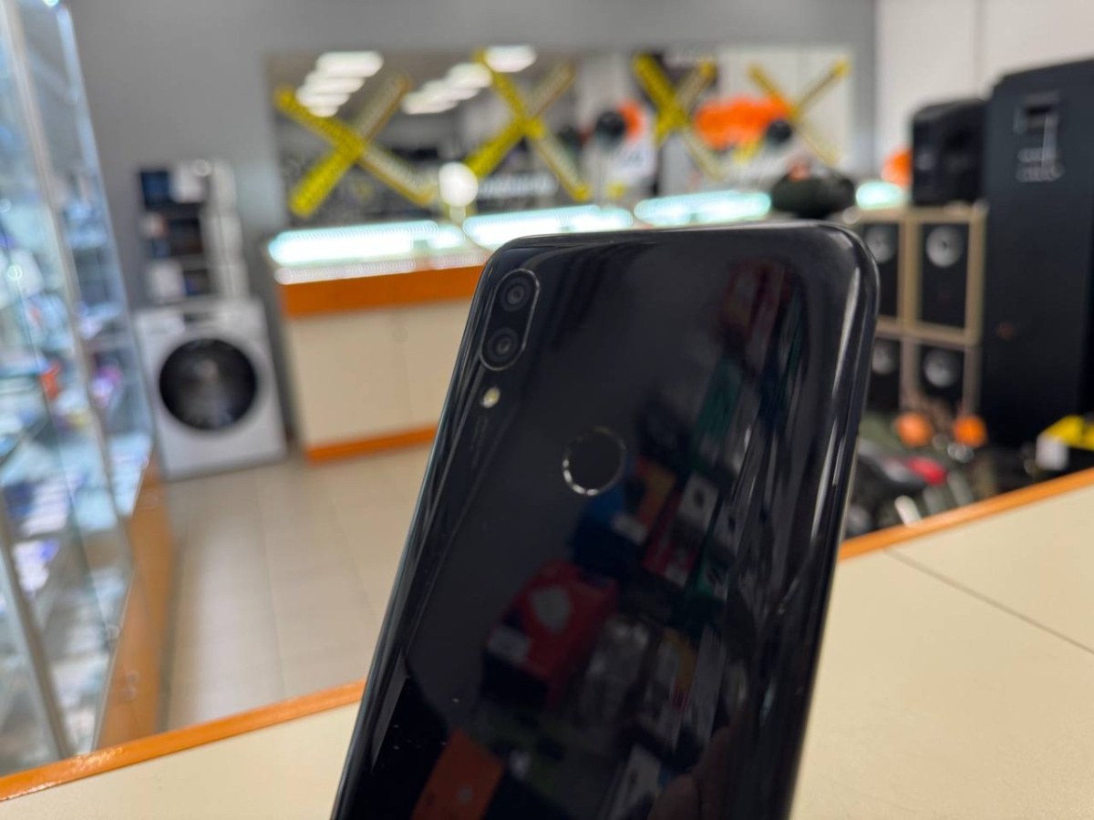 Смартфон Xiaomi Redmi 7 2/16