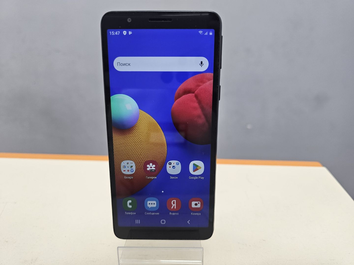 Смартфон Samsung Galaxy A01 Core 2/16