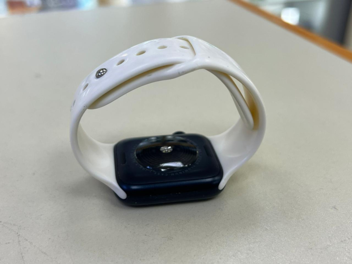 Смарт-часы Apple Watch SE 2022 40mm
