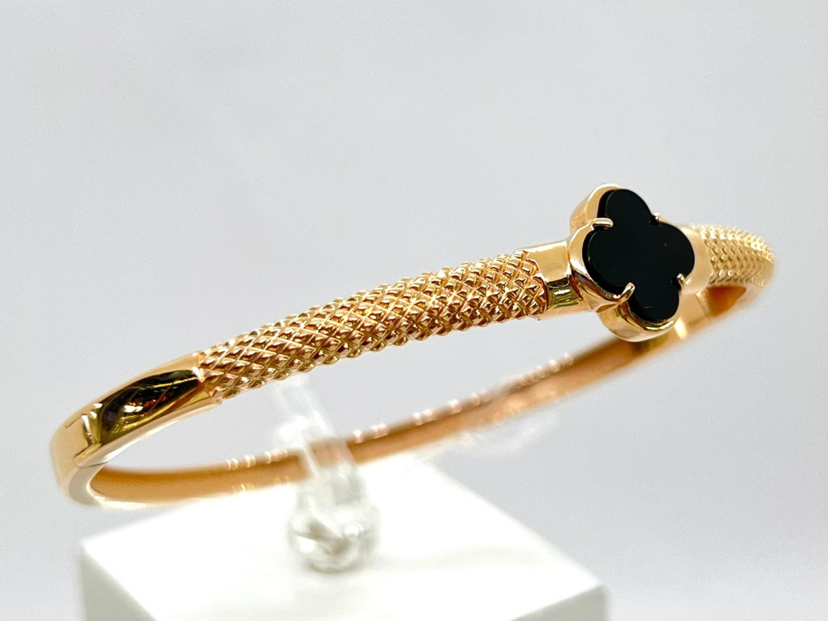 БРАСЛЕТ ЖЕСТКИЙ С КАМНЕМ (Au 585)