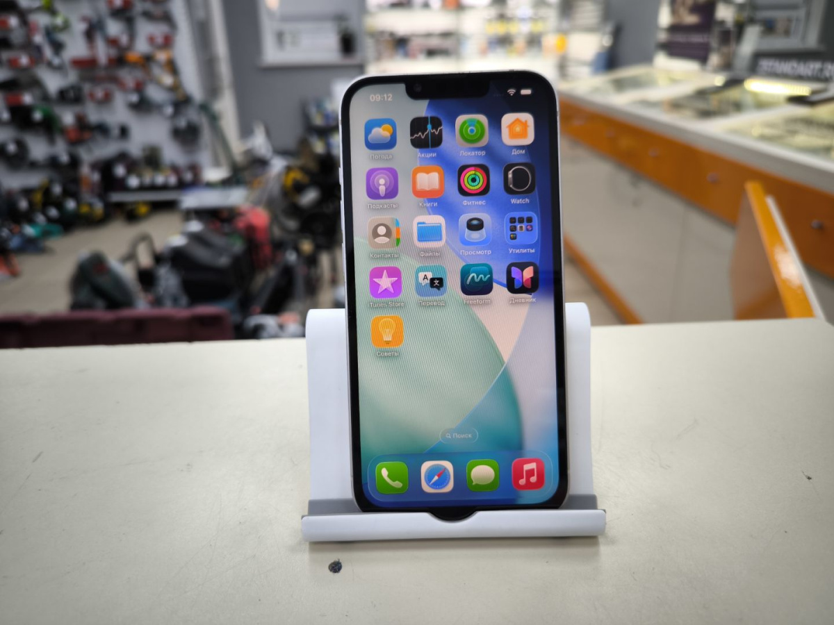 Смартфон Apple iPhone 13 128Gb