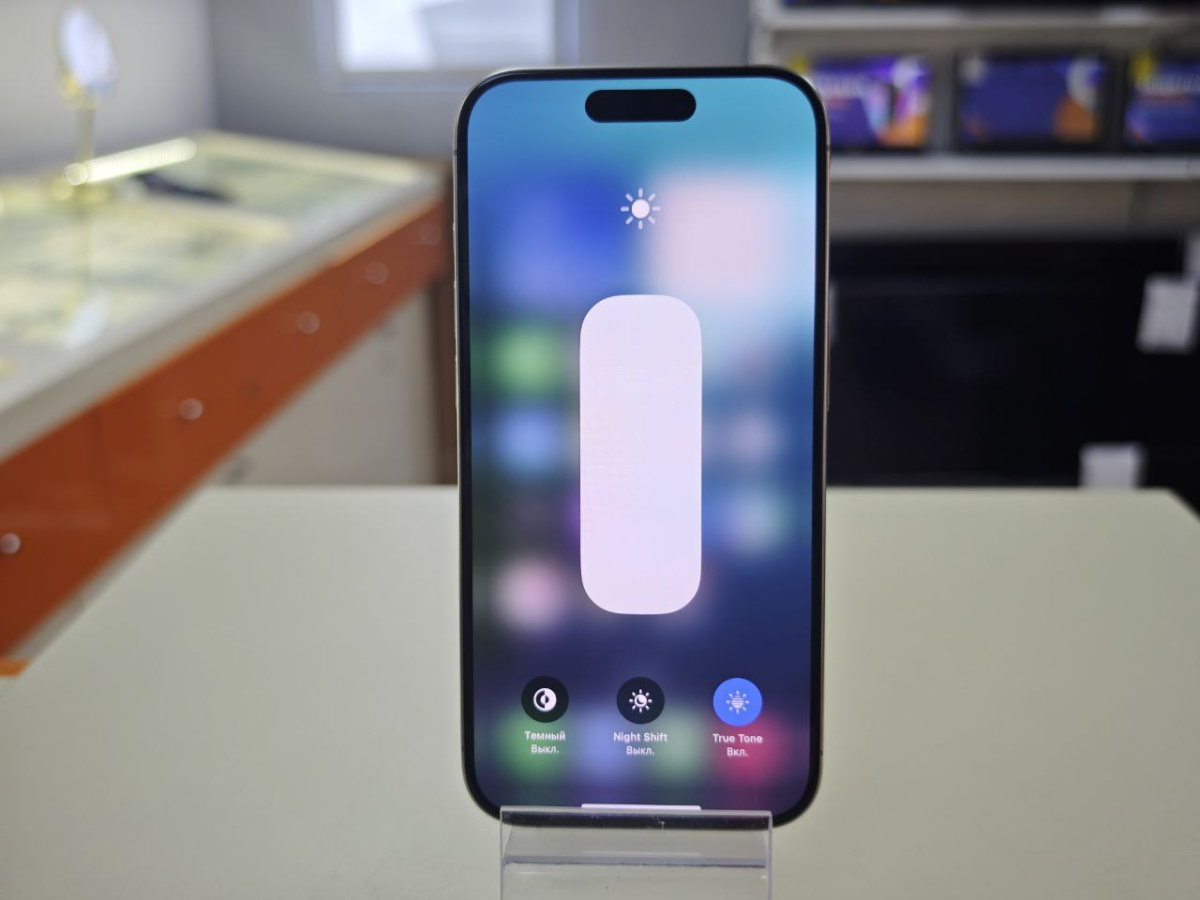 Смартфон Apple Iphone 15 Pro 256Gb