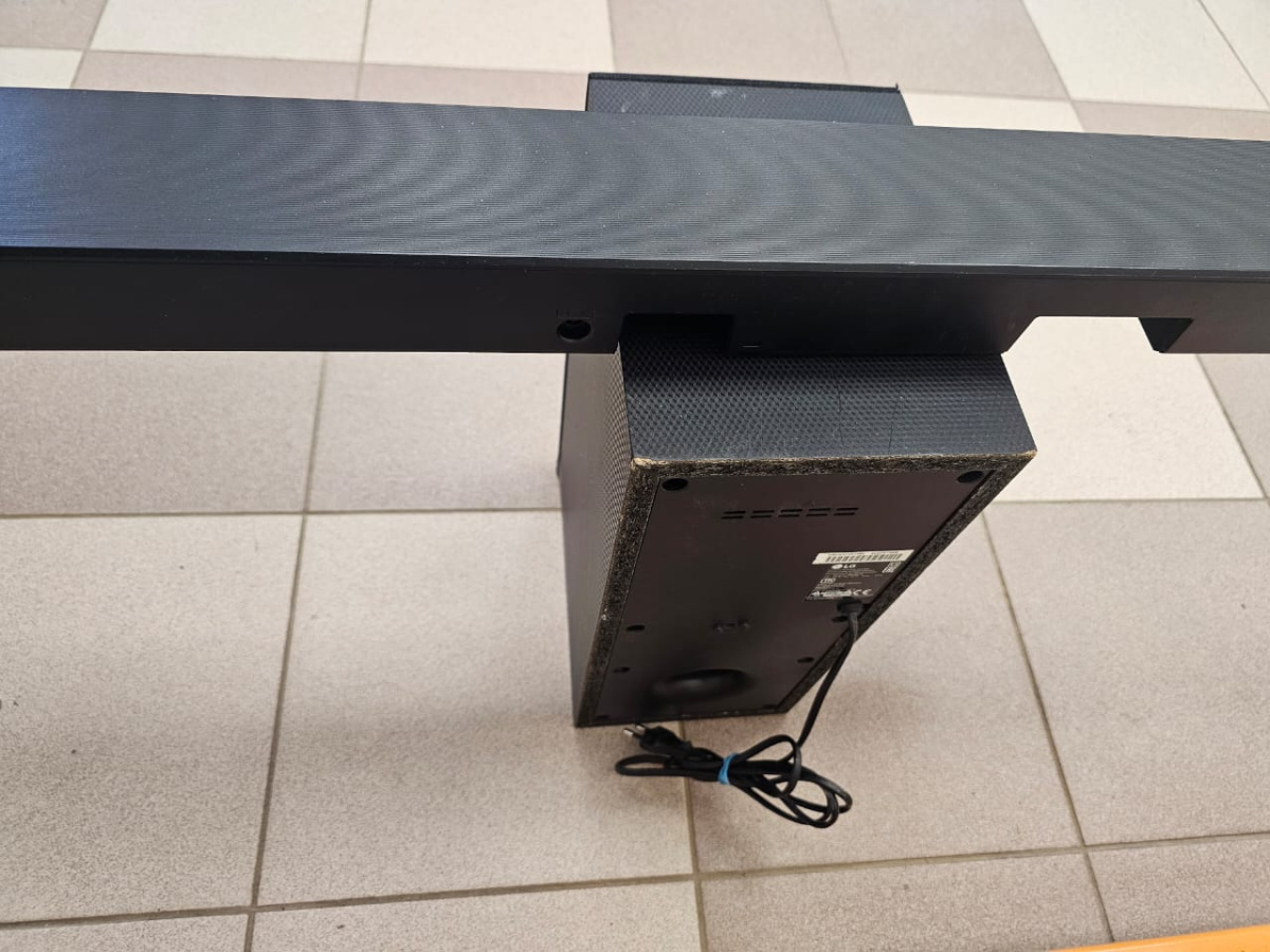 Саундбар LG SL4