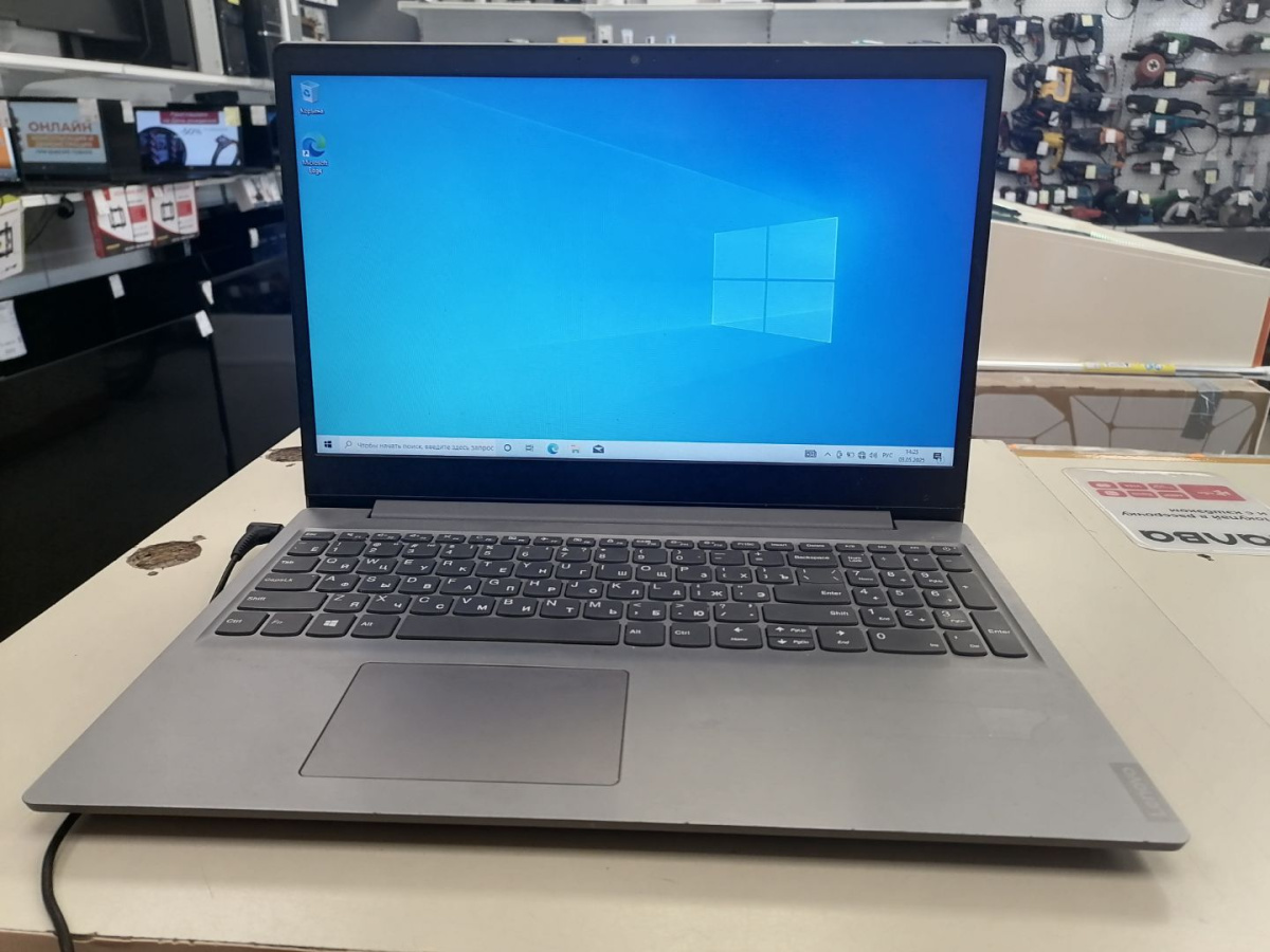 Ноутбук Lenovo /; Ryzen 3 3200U, Radeon Vega 3, 8 Гб, 250 Гб, Нет