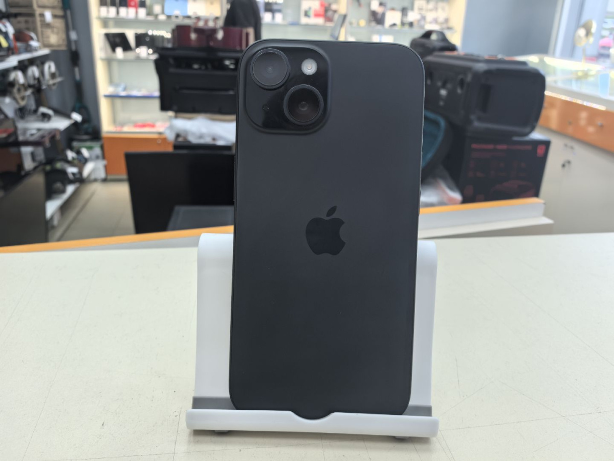 Смартфон Apple Iphone 15 128Gb