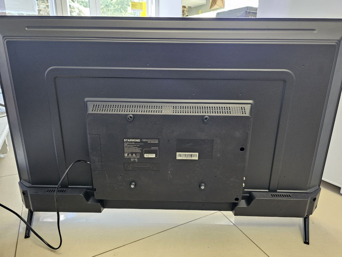 LED Телевизор Starwind SW-LED43UG405