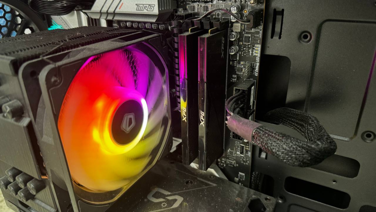 Системный блок Noname; Ryzen 5 7600X, Radeon RX7700XT, 32 Гб, 1 Tb, Нет