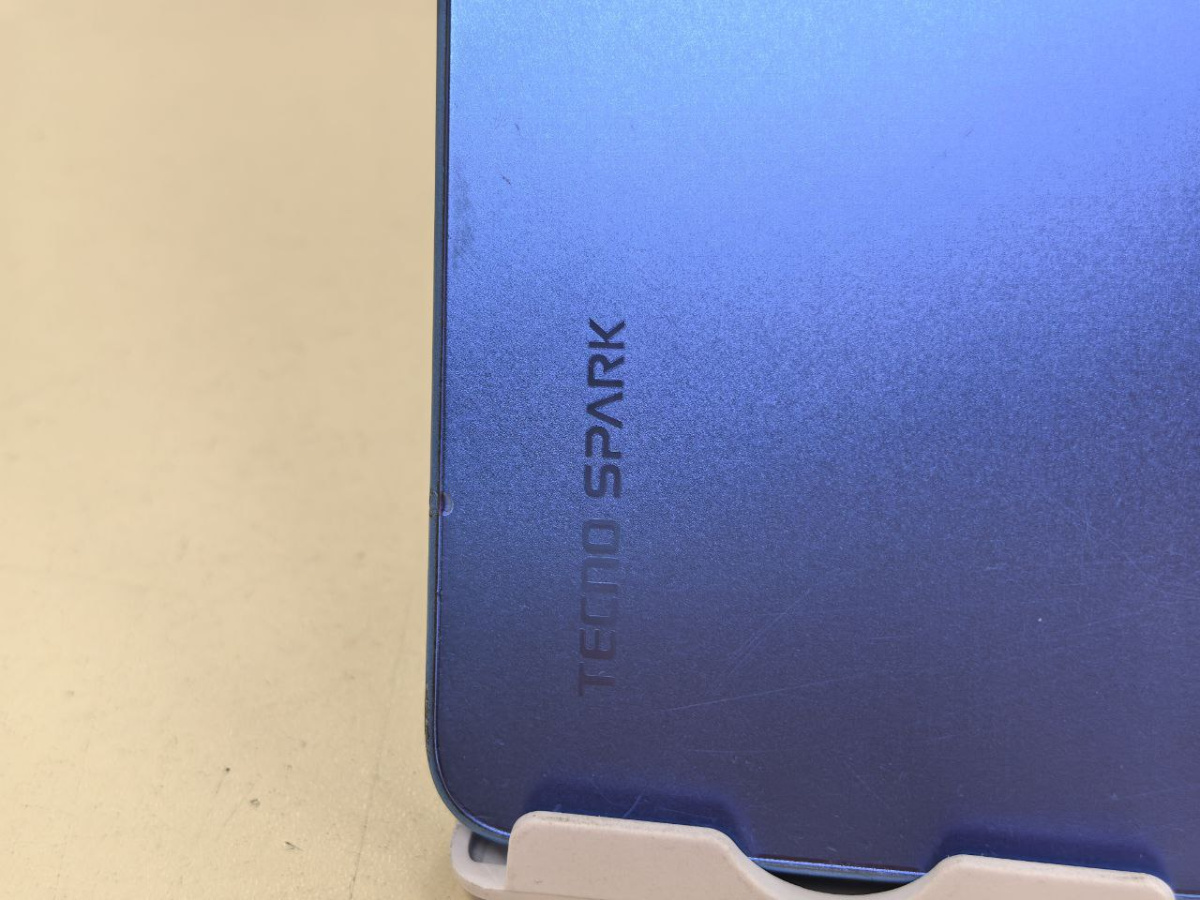 Смартфон Tecno Spark 10 4/128
