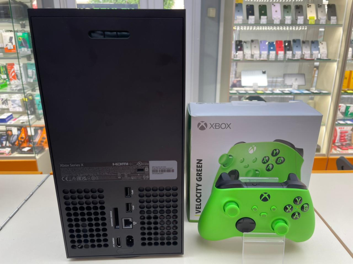 Игровая приставка Xbox Series X 1Tb