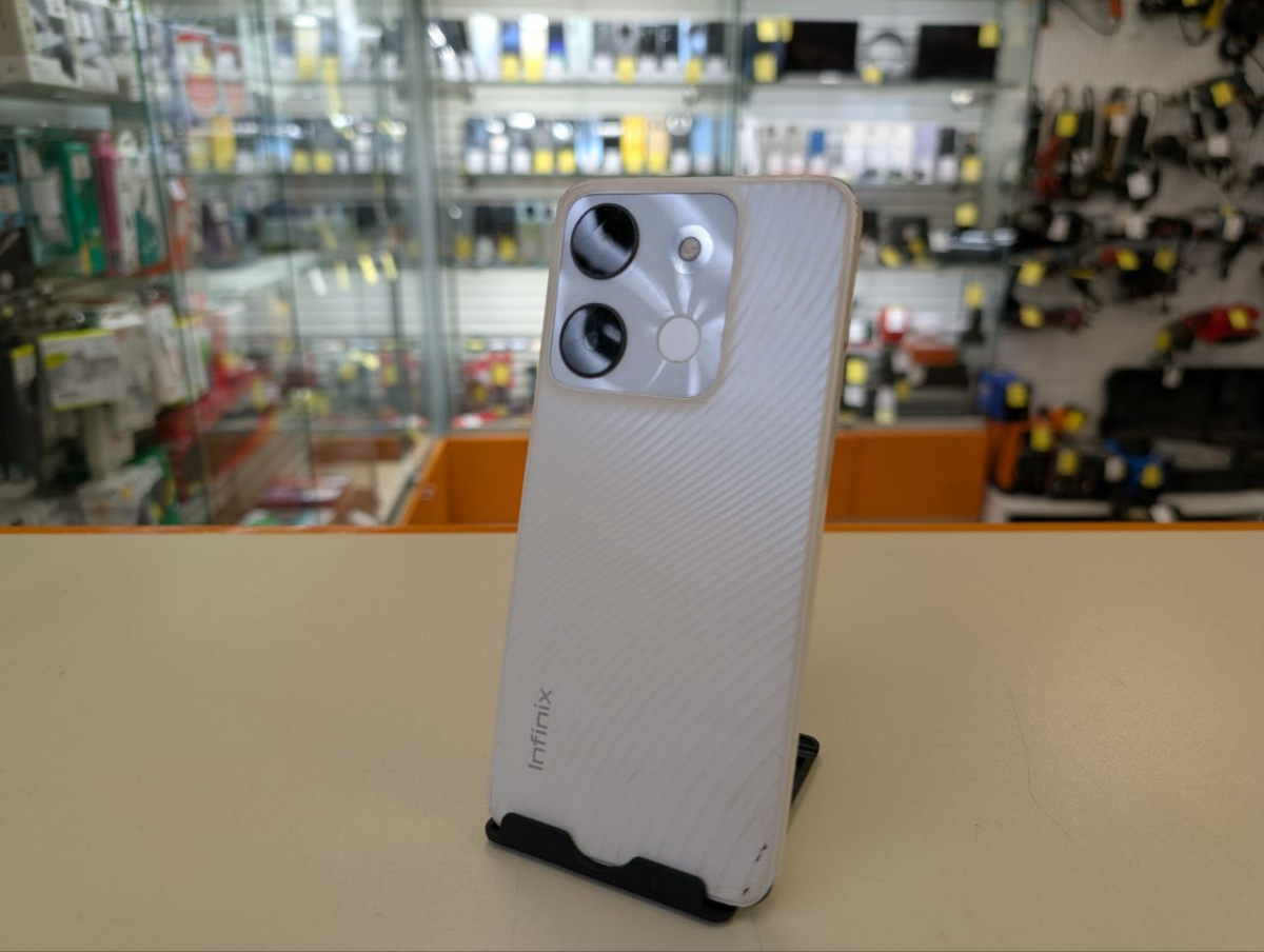 Смартфон Infinix Smart 7 4/64