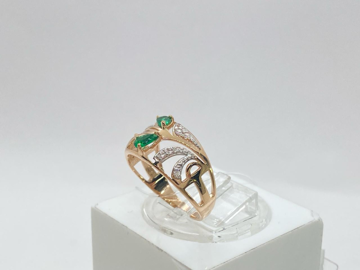 КОЛЬЦО С КАМНЯМИ (Au 585)