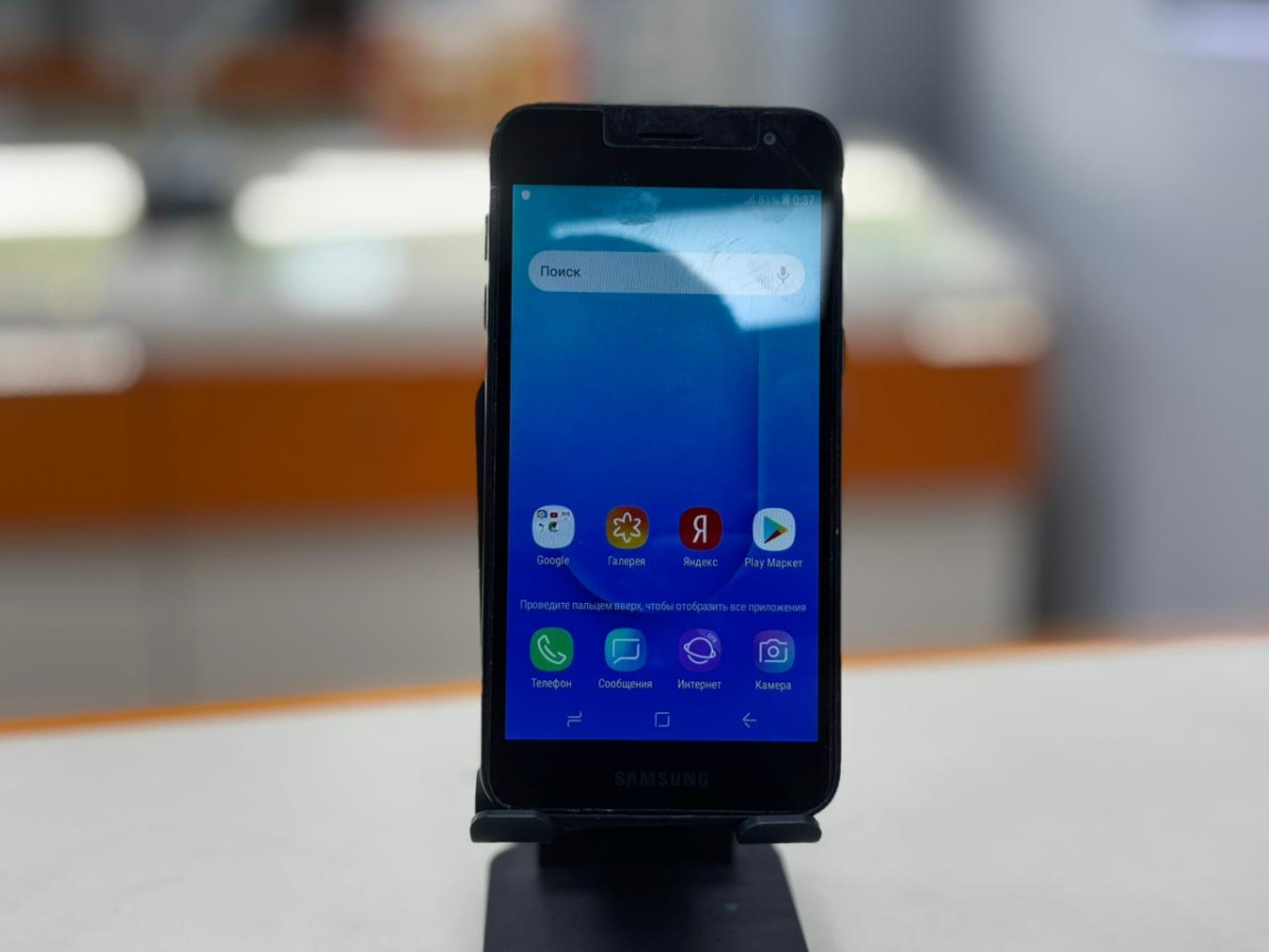 Смартфон Samsung SM-J260F