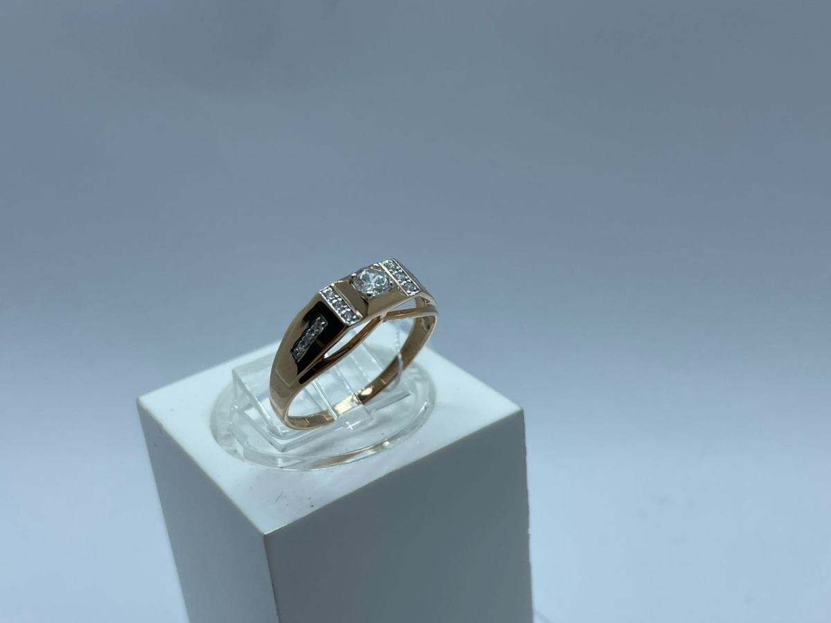 КОЛЬЦО С КАМНЯМИ (Au 585)