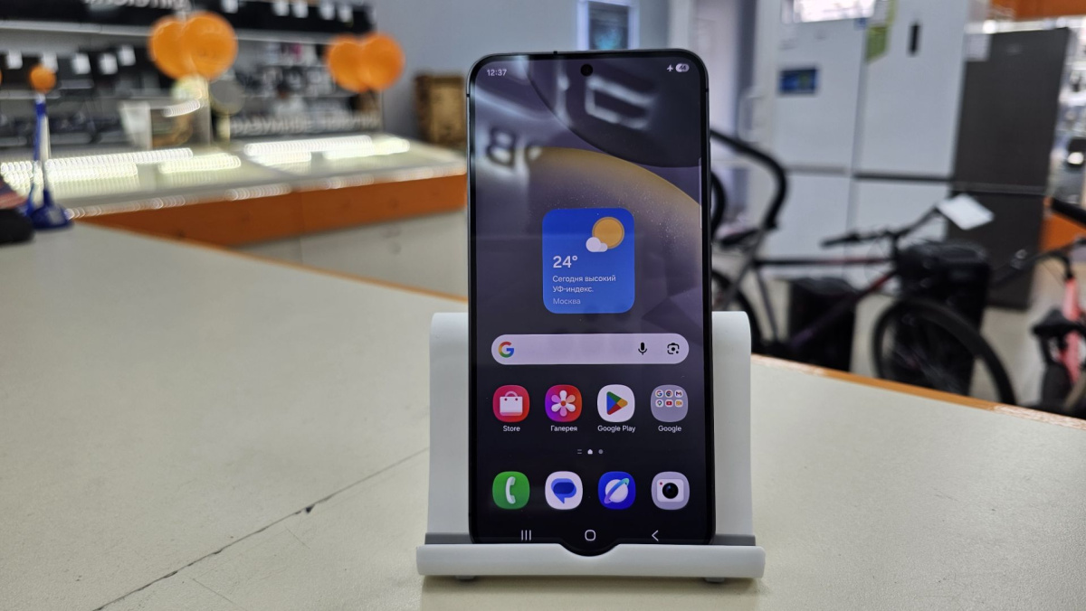Смартфон Samsung Galaxy S24 8/128