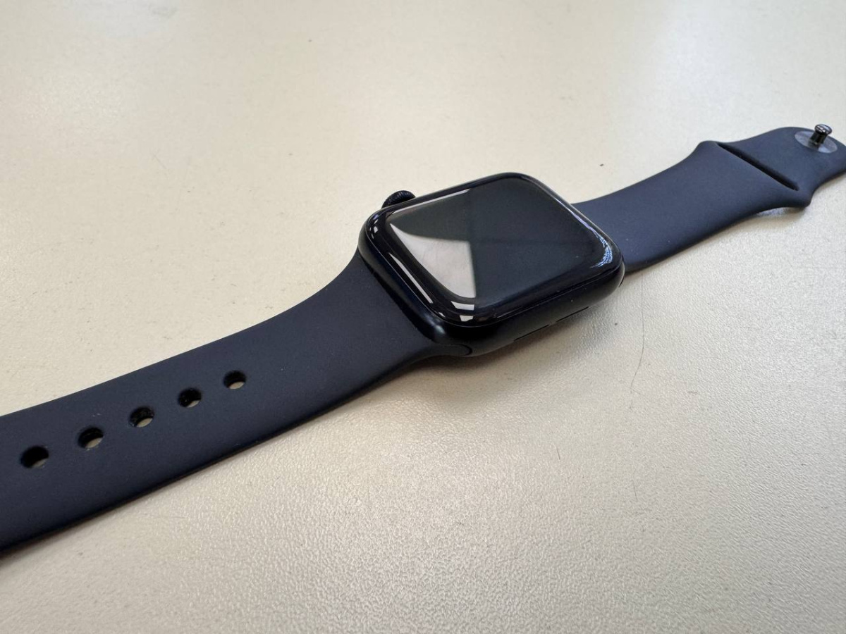 Смарт-часы Apple Watch SE 2022 40mm