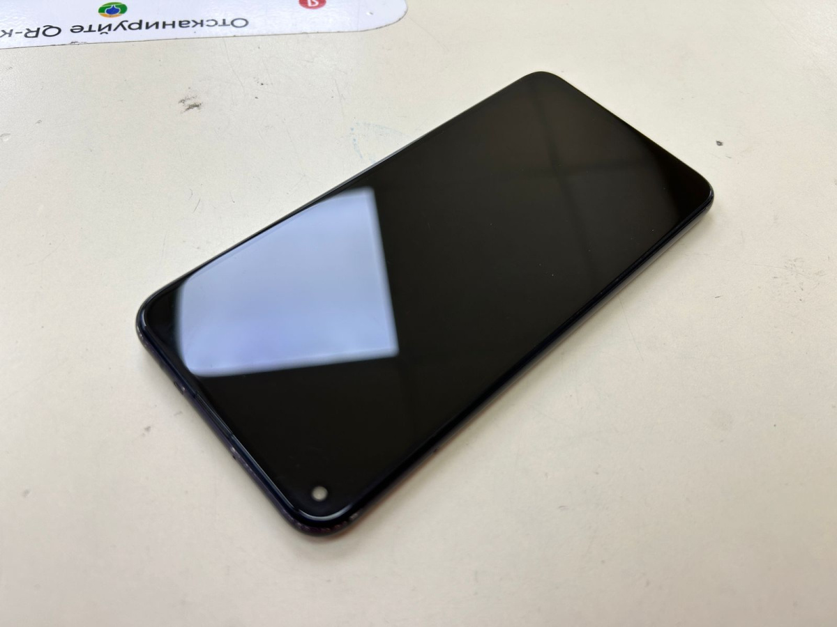 Смартфон Honor 20 Pro 8/256