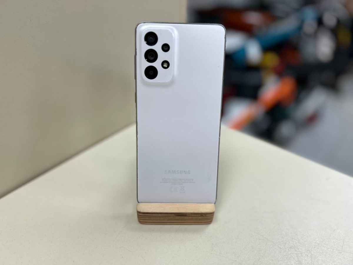 Смартфон Samsung Galaxy A73 8/128