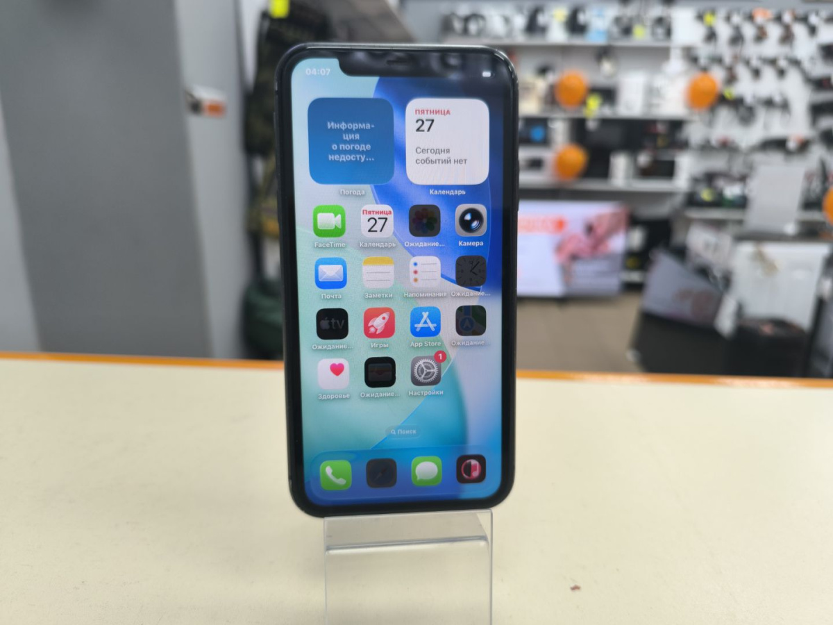 Смартфон Apple iPhone 11 64Gb
