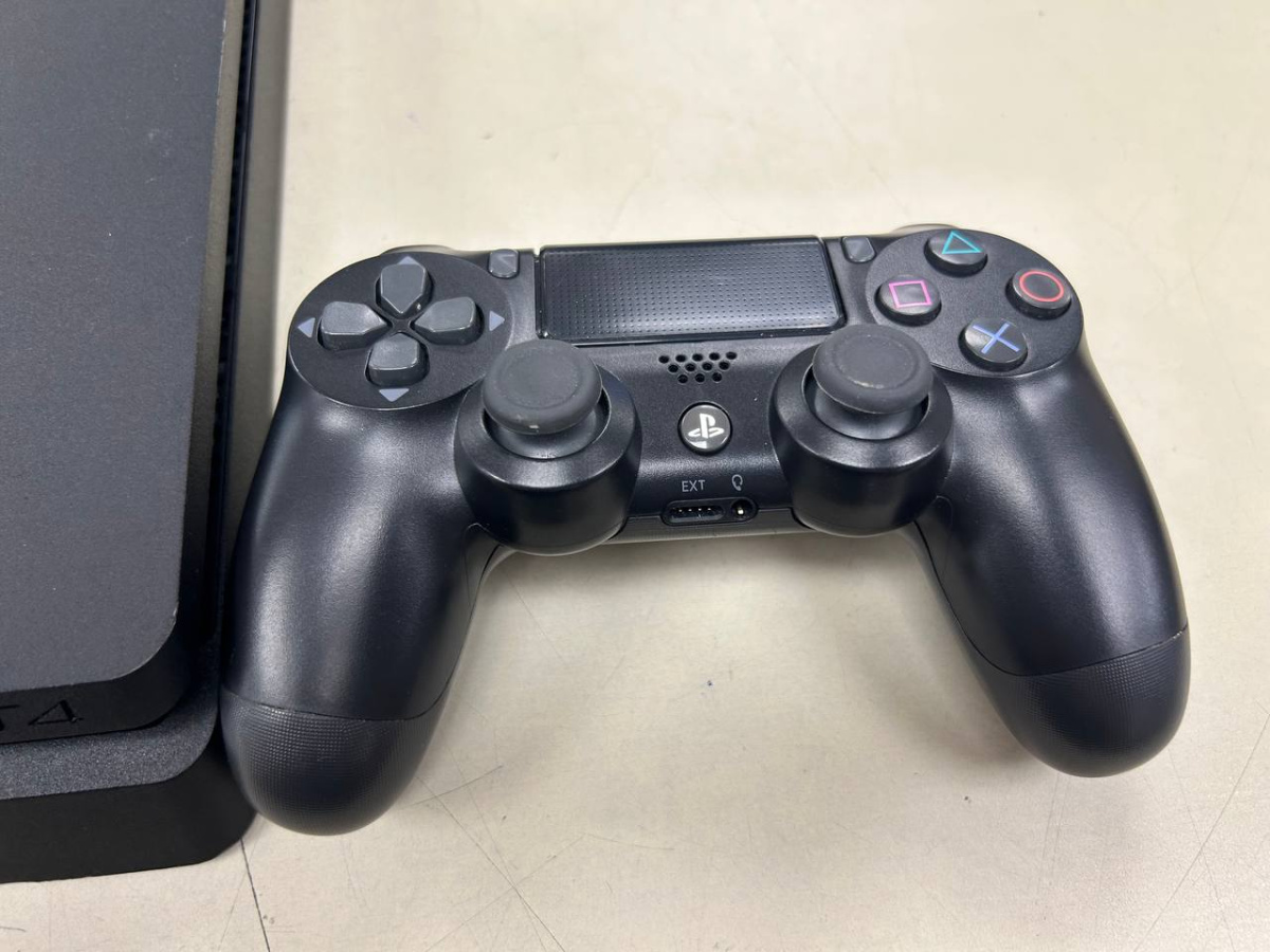 Игровая приставка PlayStation 4 Slim 1Tb