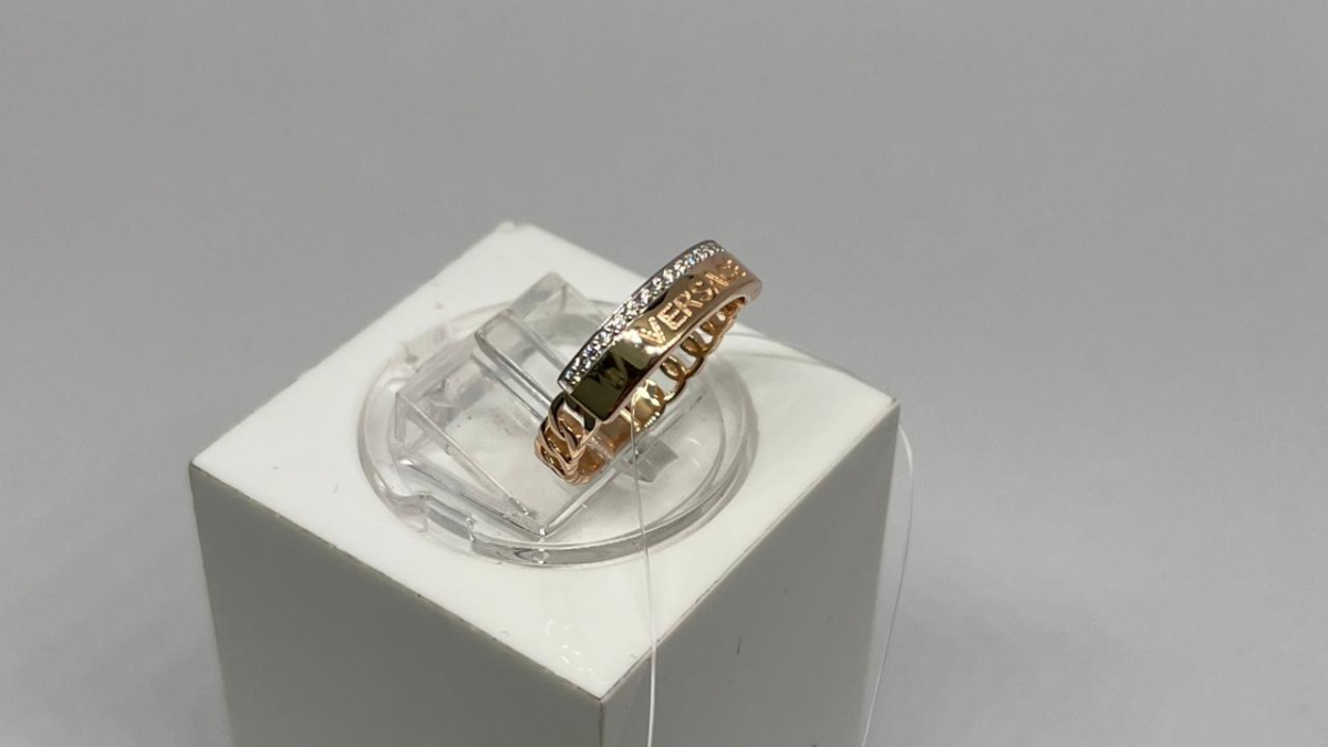 1106126 КОЛЬЦО С КАМНЯМИ (Au 585)