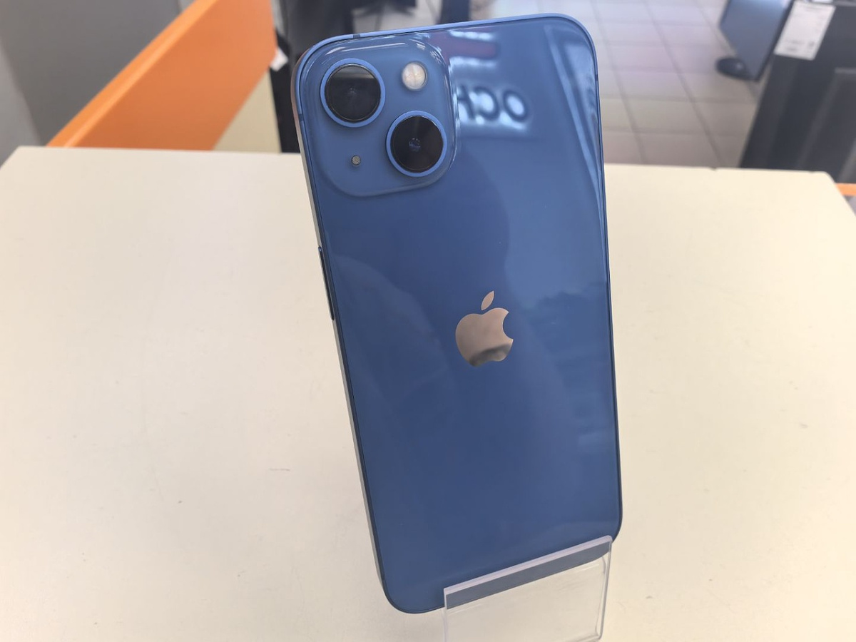 Смартфон Apple iPhone 13 128Gb