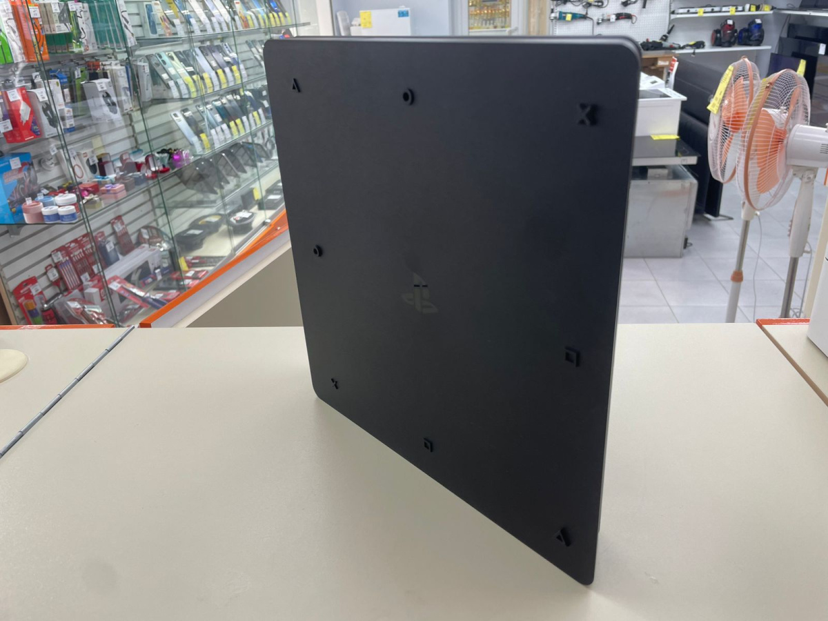 Игровая приставка PlayStation 4 Slim 1Tb Игровая приставка PlayStation 4 Slim 1Tb