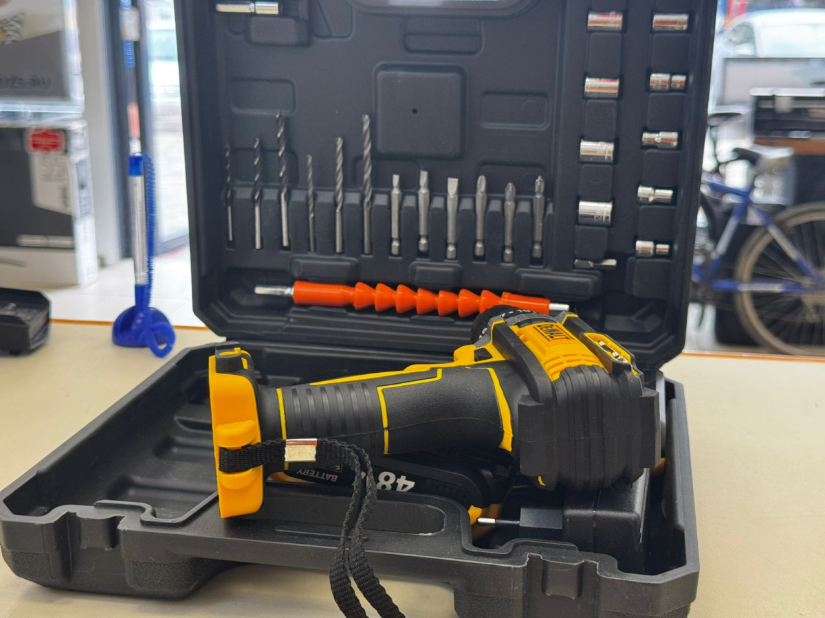 Шуруповерт Dewalt 18-25 n.m