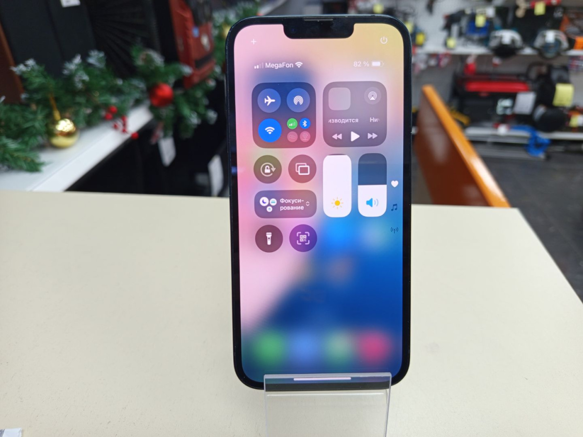 Смартфон Apple Iphone 14 128Gb