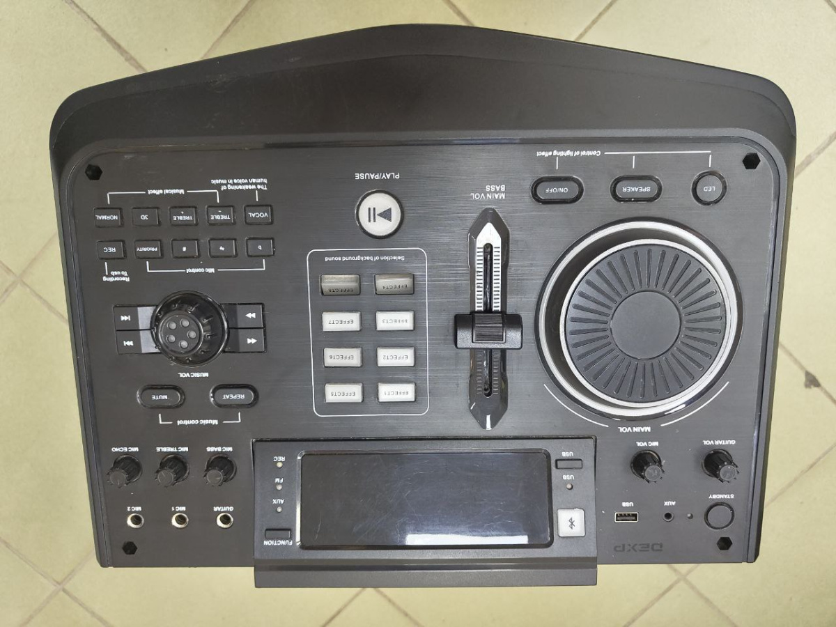 Музыкальный центр Dexp LH-V500