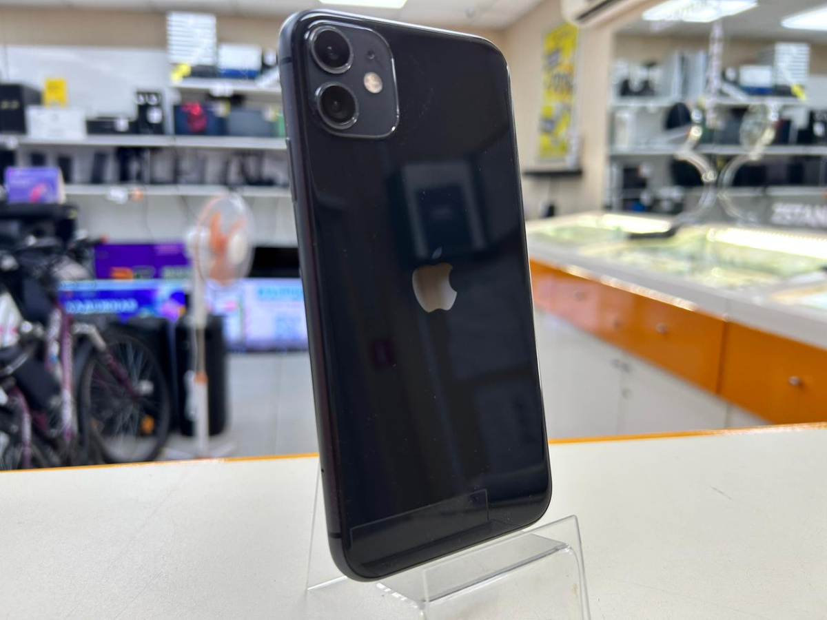 Смартфон Apple iPhone 11 128Gb