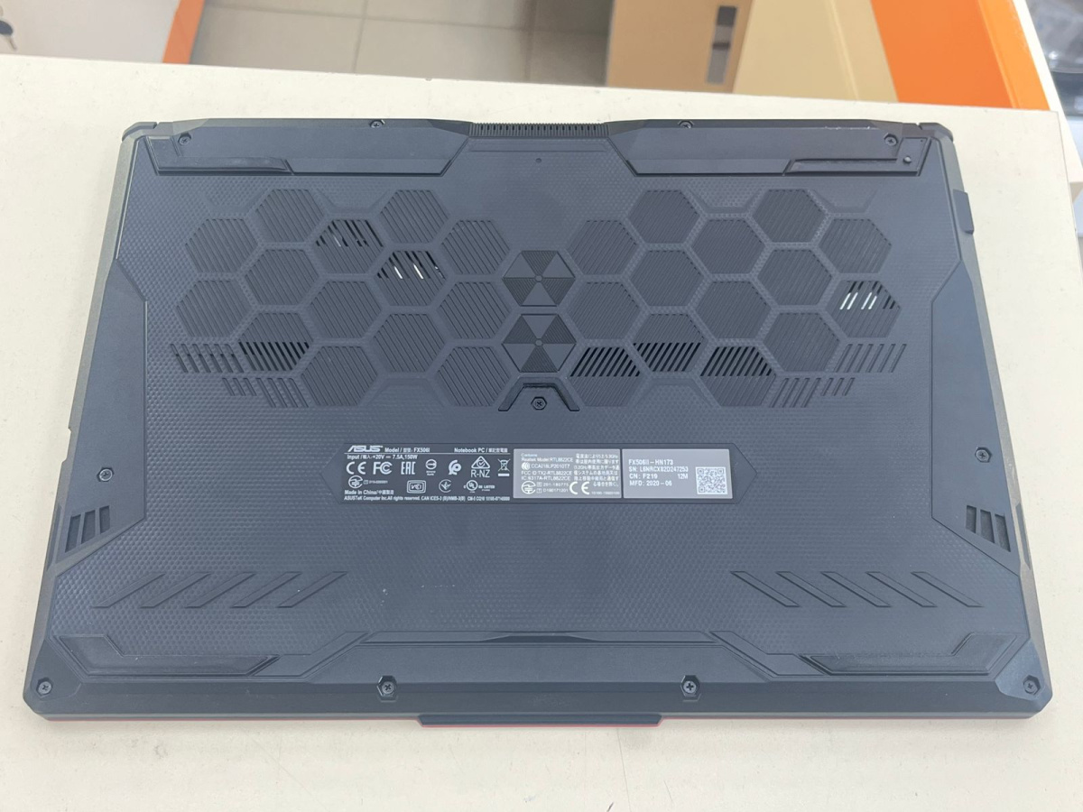 Ноутбук ASUS TUF GAMING; Ryzen 5 4600H, GeForce GTX 1650 TI, 8 Гб, 512 GB, Нет