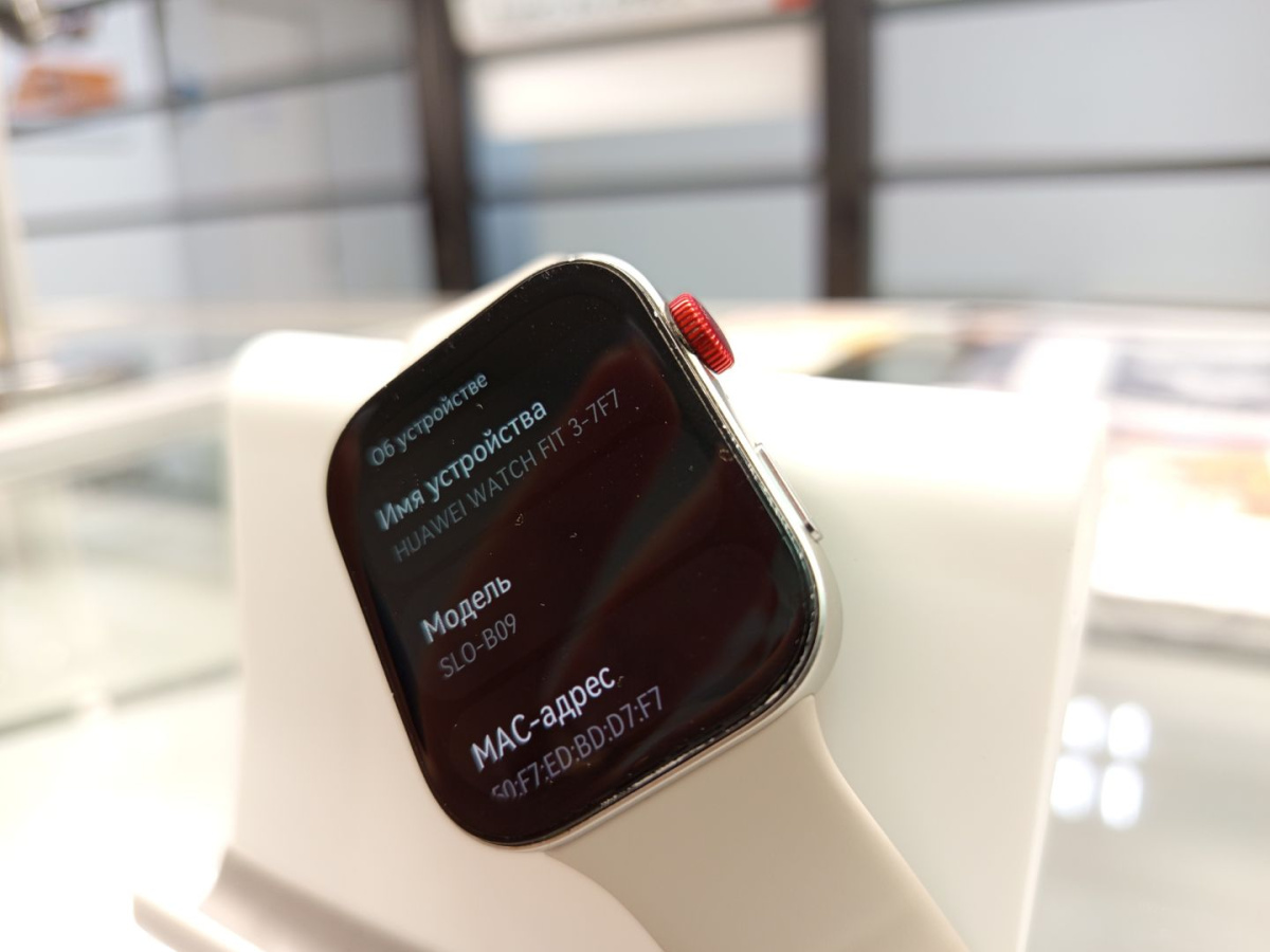 Смарт-часы Huawei WATCH FIT 3