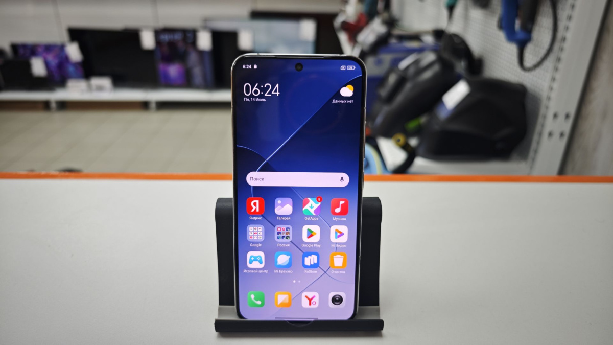 Смартфон Xiaomi 14 12/256Gb