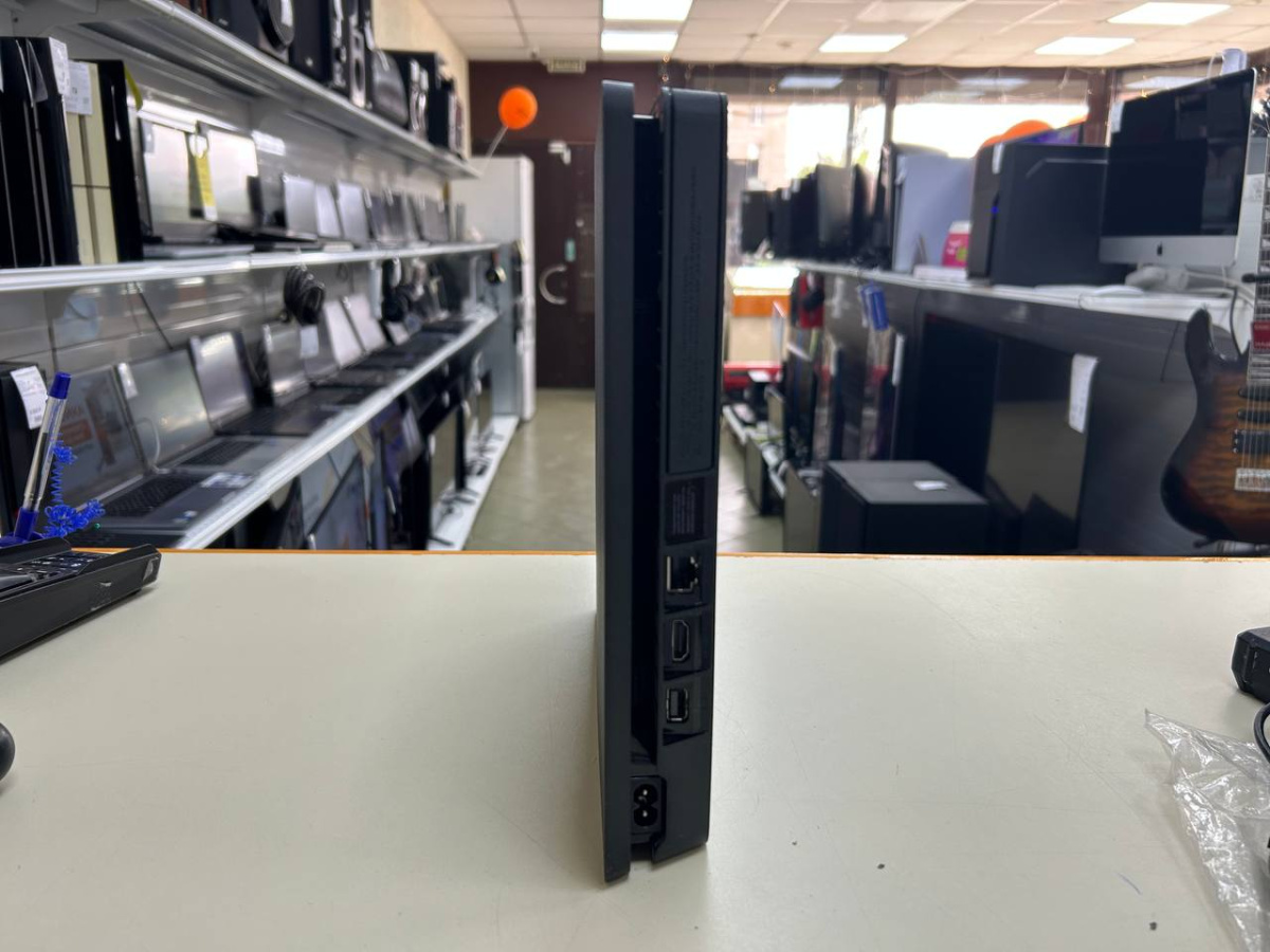 Игровая приставка PlayStation 4 Slim 500GB