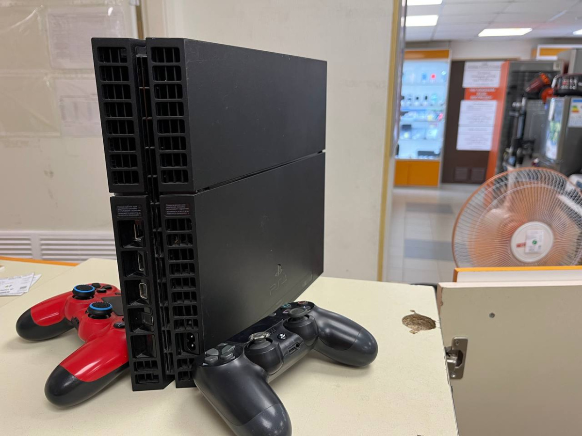 Игровая приставка PlayStation 4 FAT 500GB